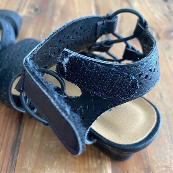 Girls High Top Sandal Black Greek Grecian Style Toddler Size 5 - Picture 6 of 15